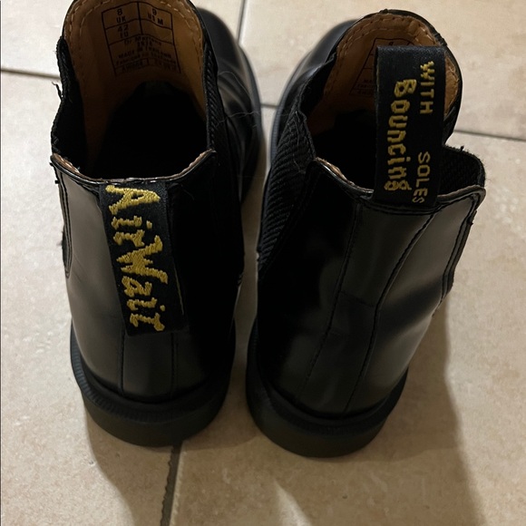 Dr Martens Black Leather Men\'s Boots